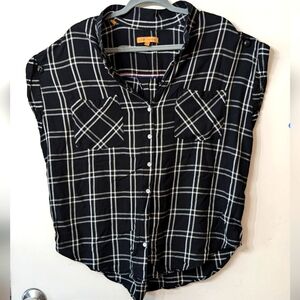 JACHs Girlfriend Button up Size XXL